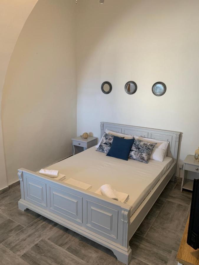 Myroviglia Ysternia Villa Istérnia Eksteriør bilde